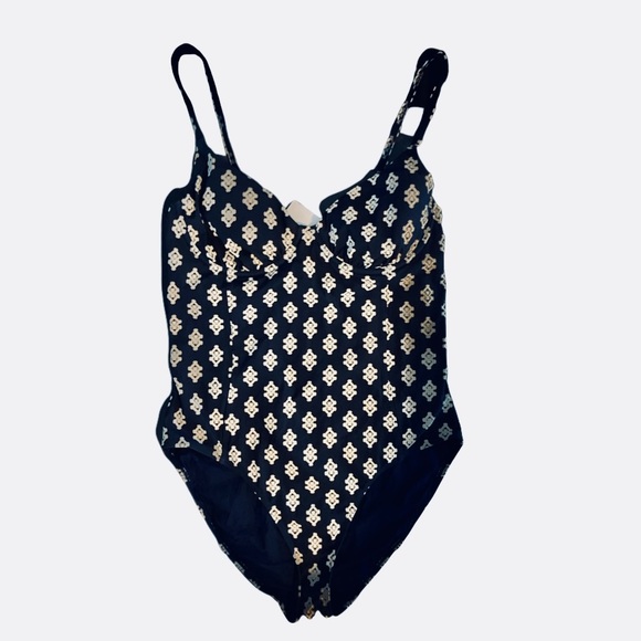 ๐๐ TORY BURCH DIAMOND LOGO 1 PIECE๐๐ - Picture 5 of 14